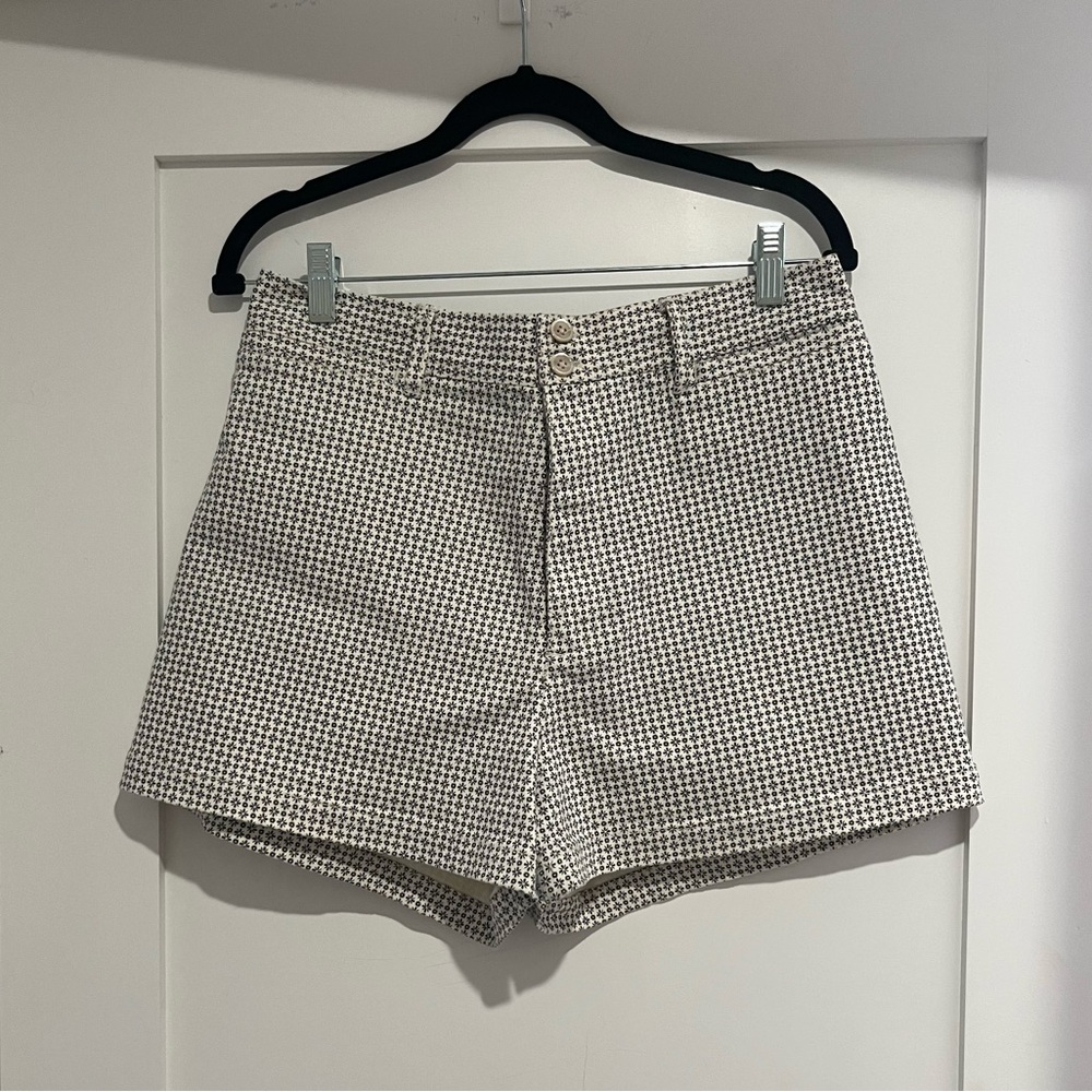 ✨Rebecca Taylor Black and White High Waist Shorts✨
